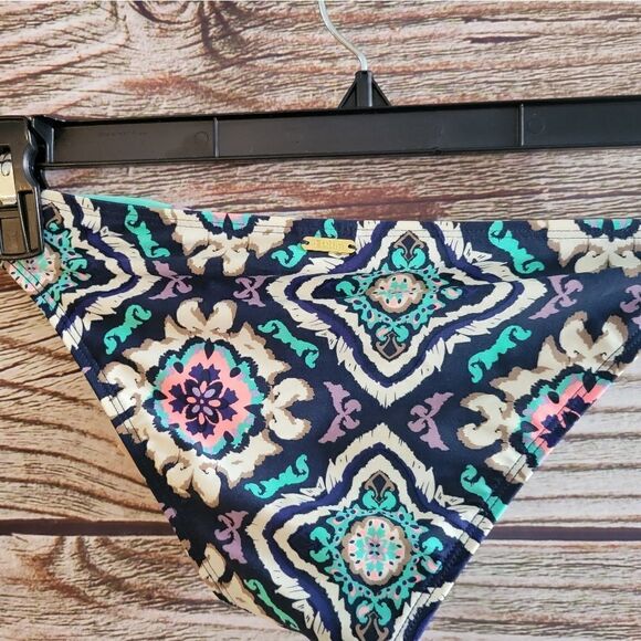 Eidon / Bamboo Island bikini Bottoms set of ( 3 ) XS NWT - Picture 8 of 15